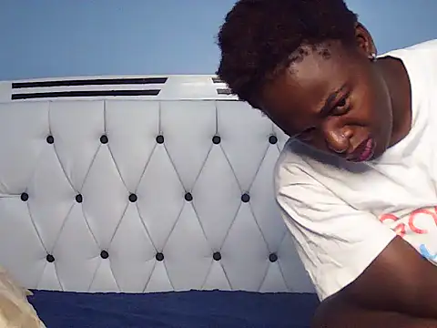 Chocolate_Sexxy - Make my pussy wet💦