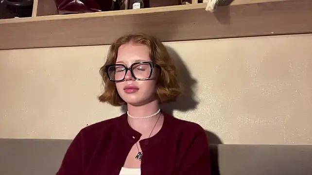ShantaySteeves - Stand to Dance and Show My Body