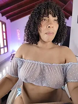 DannaBerry - all naked + pussy play😏