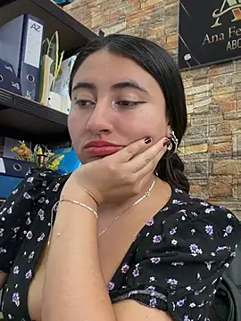_Sarah-Office1 - SHOW ASS+ PUSSY(CLOSE UP)🍑
