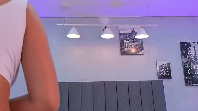Kendra_london - Show Hot