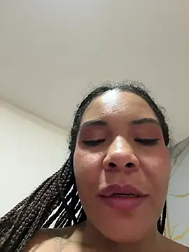 Hannagarces26 - Squirt room