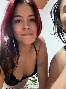 Sweety_Red - spanking between her and me