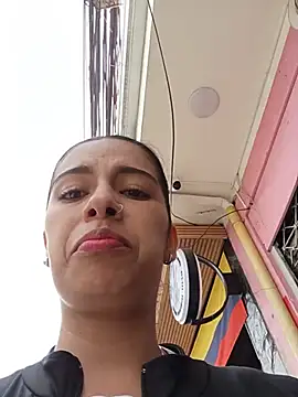Nathaly_12 - Nude + masturbating in men's public res