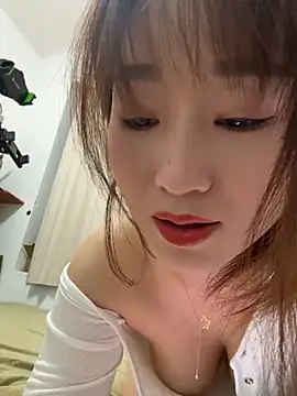 Dian-Sex - 完成目标举手抖胸，并给哥哥小粉8分钟控制