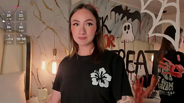 Hannah_Lane - Two fingers in pussy + taste my juice 👅
