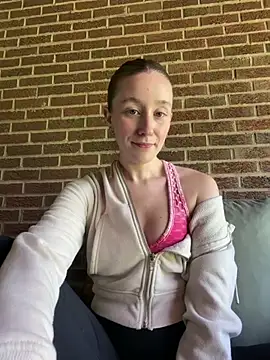 SageMarie555 - Get me naked and make this pussy cum!!