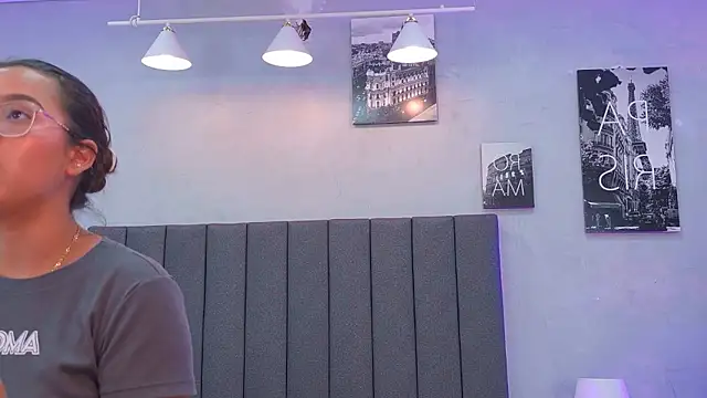 Kendra_london - Show Hot