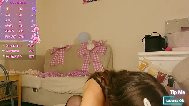 Milky_flexy_cat