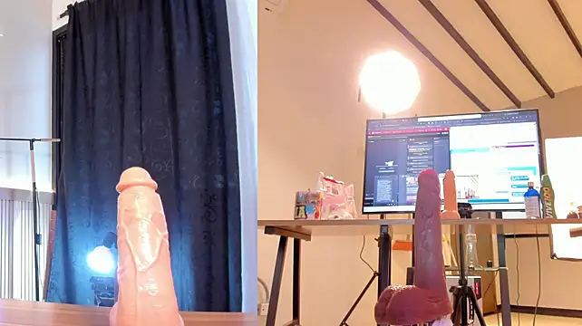 Kaira_mosse - ride dildo