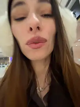 AmelieCrystal - show u my titties >_<