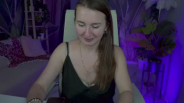 Golden_Dragon - Gloria, take off your dress.