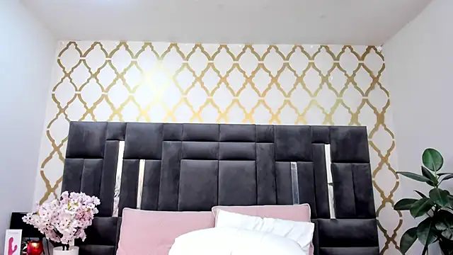 RubbyTaylor - Suck dildo + Spank titis x6