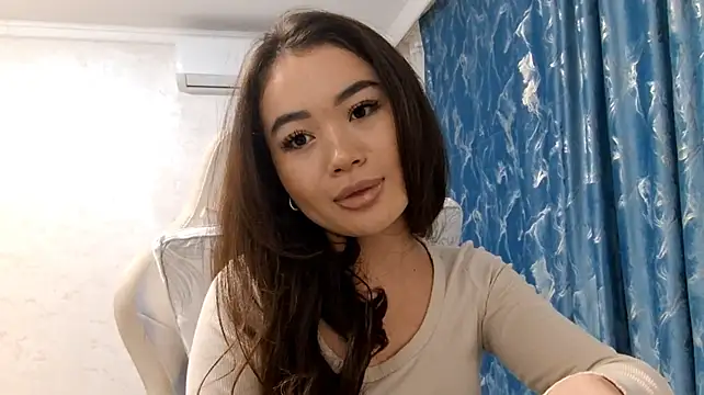 PauletteFurtak - play with my t-shirt