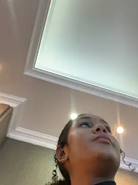 AlisonJannet - Spanks me please!!🔥
