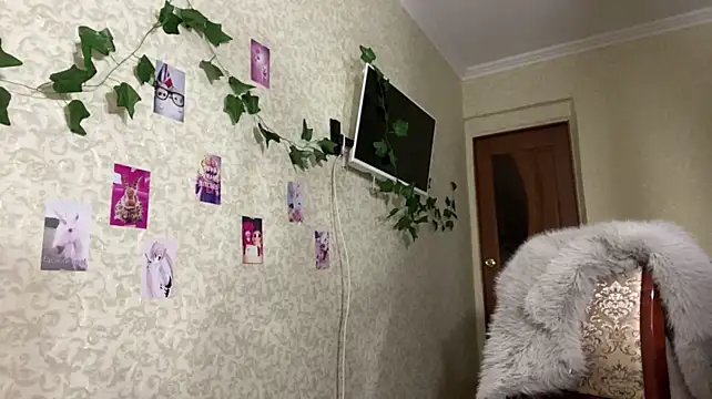 KoriLevander - Show my shoes