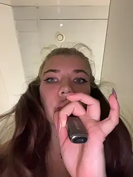 Holy_Tereza - FUCK PUSSY WITH DILDO CLOSE UP TIL CREAM