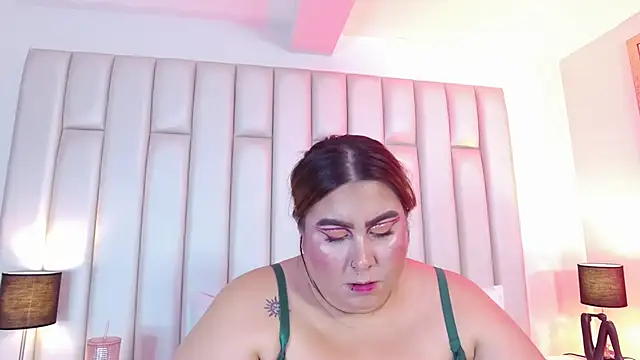 Aandreaperez - clap ass hard and shake