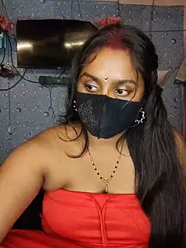 Sweet-Maddlina - Public face show