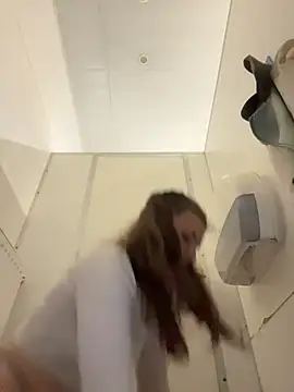 Holy_Tereza - PUT NORA DEEP IN PUSSY MAKE IT DRIPPING