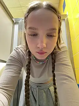 Bambi_lu - cold here! lets call UBER!