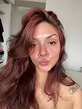 Danielaeliana - Show boobs+Blow job