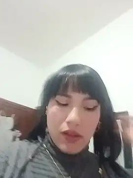 _Luna_Blooms - finger my ass