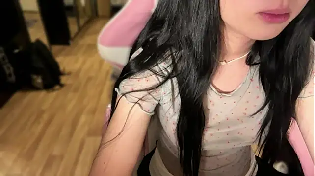 FlowRiver - take off my bra from under my top