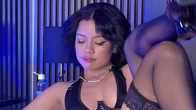 CassieVelour - Doggy // Twerk // Spanks 🍑