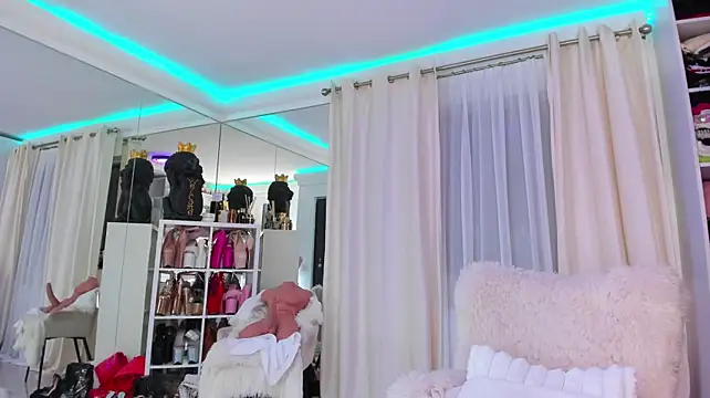 AstridVexxx - Make my 🐈🐈🐈 purrr