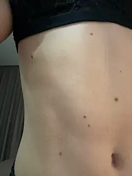 LunaVelvetti - massage naked boobs & bounce