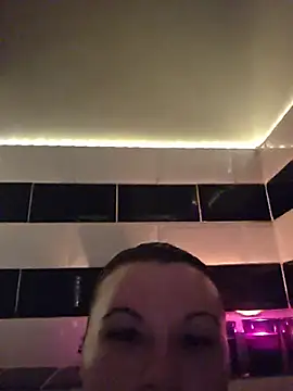 XxxMsIrishCreamxxX - Bj tease and 5 mins control