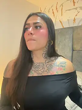Cristal_Velle - Spreading + close-up