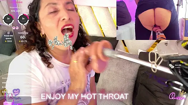 Luna_Naughty1 - ice on the clitoris