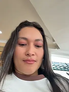 Tatiana123_ - Let me suck a stranger's tit 😂😂