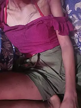 BunnyBloom25 - Pussy shows oil 😚😼