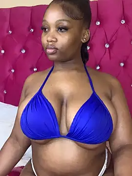 TheeRealBaddie - pussy play