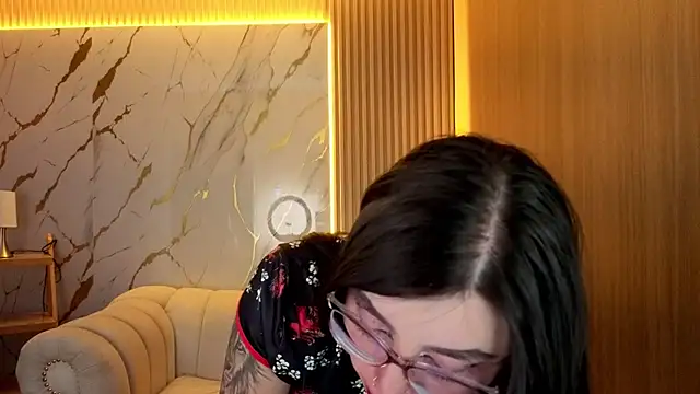 Doncellita_strong_tf - FLASH TITS
