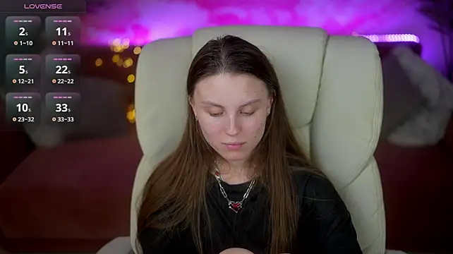 LilaSims - Take off shorts
