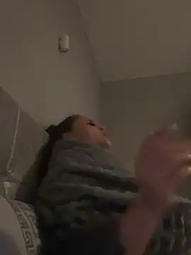 Poppylooloo - Twerk