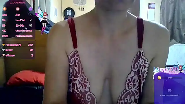 Sweetboszi - Dildó szopás :P