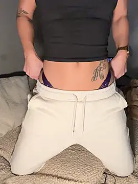 Luna_licous - 10 min topless + 3 videos