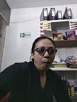 Violeta_Risky-