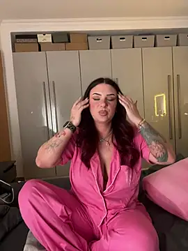 OliviaaFischer - Deepthroat dildo +3 Videos