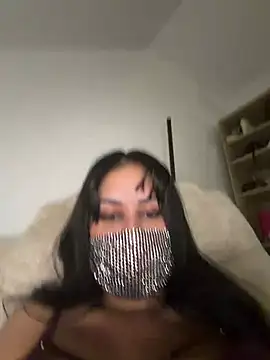 Queen-chamss - Boobs jump and oil