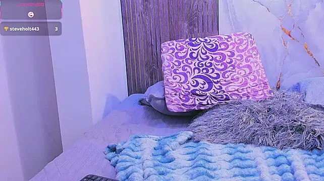 Scaarlettxxx - Saliv Show In My Big Tits💦