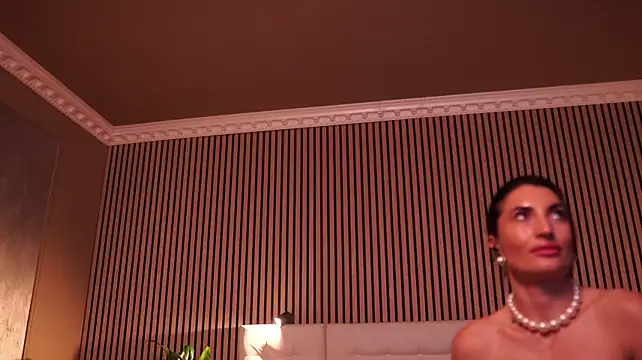 Zoeylarkens - striptease show