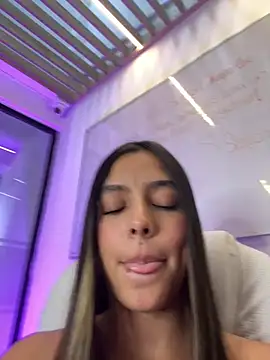 AriaVegaSoe - Fingering+oil boobs