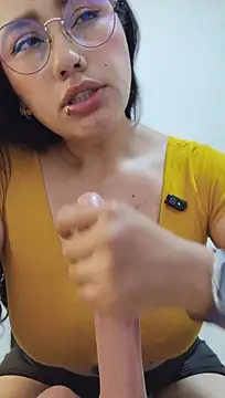 YourAleja - CUM IN MY FACE + CONTROL TOY