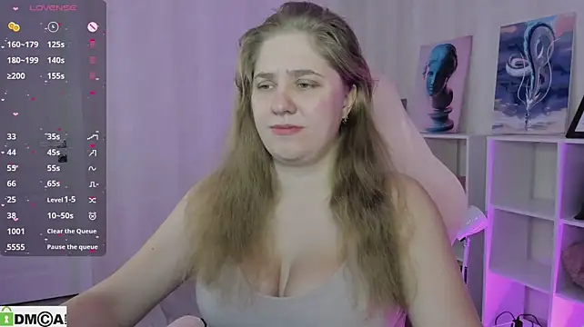 Megan_Violer - Wet your hair